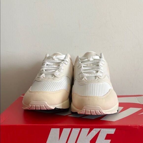 Nike Air Max 1 Sail/Guava Ice USA Women Size 11/UK 8.5/EU 43(DZ2628-111) - Picture 4 of 11